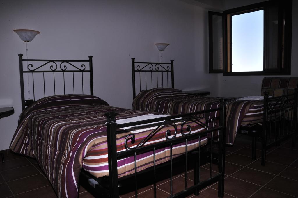 Вилла Agriturismo Rocca Su Moru Арбус Экстерьер фото
