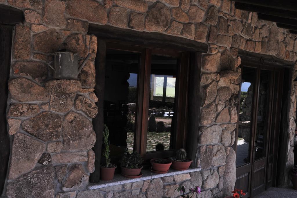 Вилла Agriturismo Rocca Su Moru Арбус Экстерьер фото
